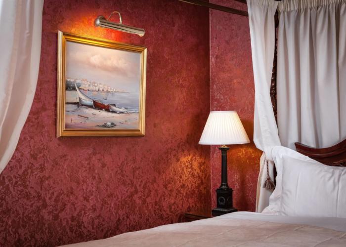 Angel Hotel