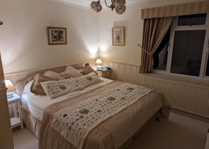 Summerfields House