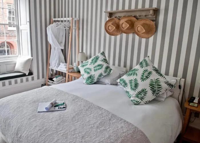 The Laindons Guest House