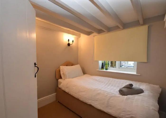Rose Mullion Cottage