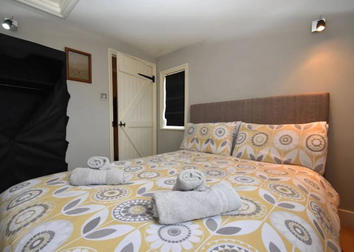 Rose Mullion Cottage