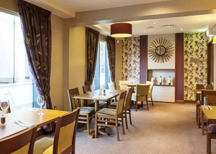 Premier Inn Hemel Hempstead West