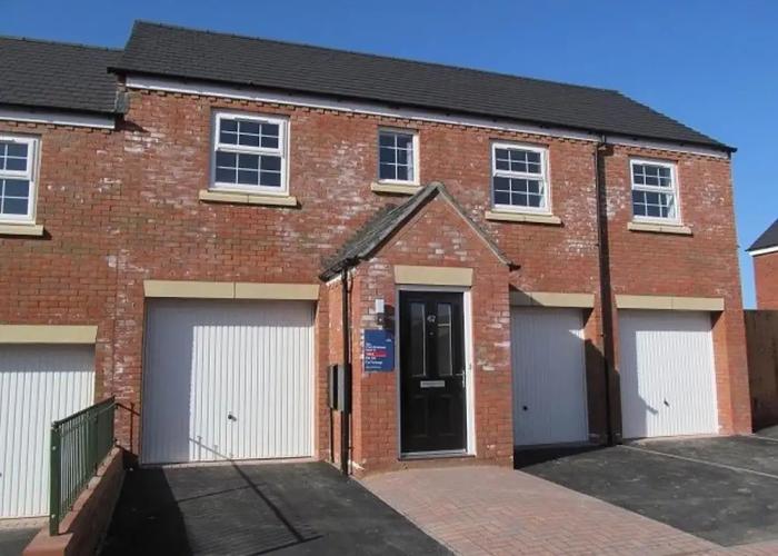 The Robin Coach House