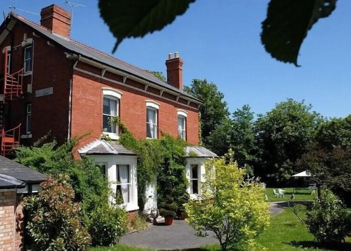 Hopbine House