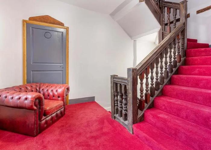 Host Stay Merchant House Studio