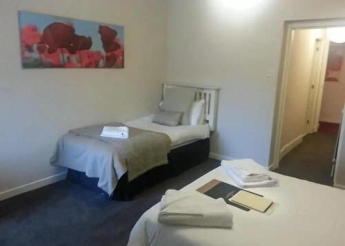 Anchor Hotel