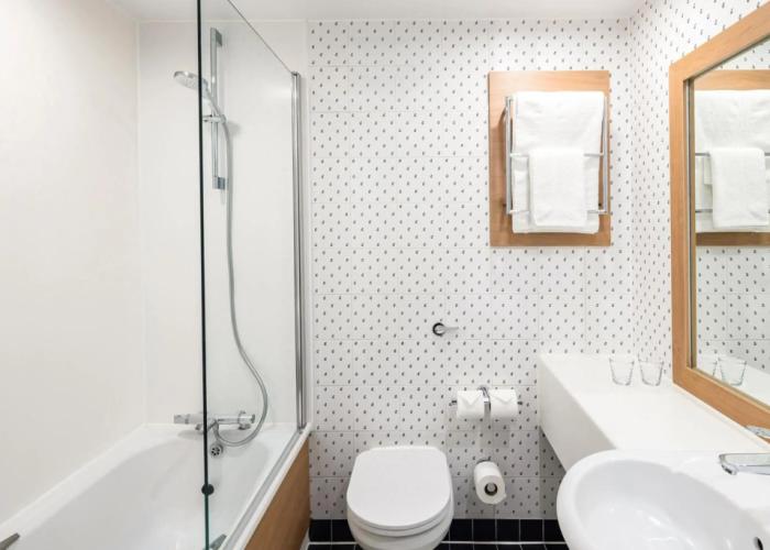 Holiday Inn London-Gatwick Airport by IHG