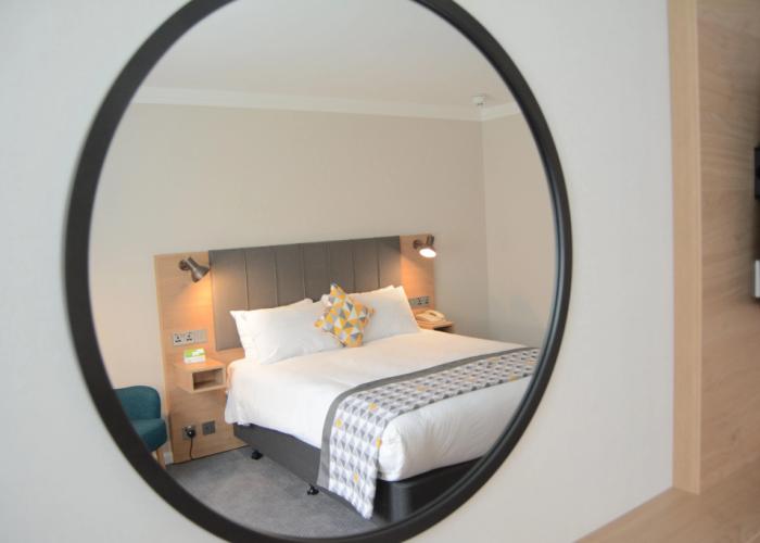 Holiday Inn London-Gatwick Airport by IHG