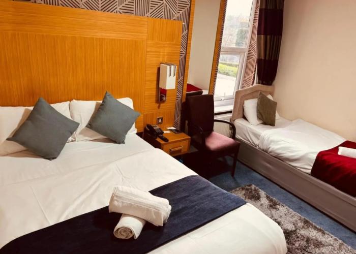 Acorn Lodge Gatwick