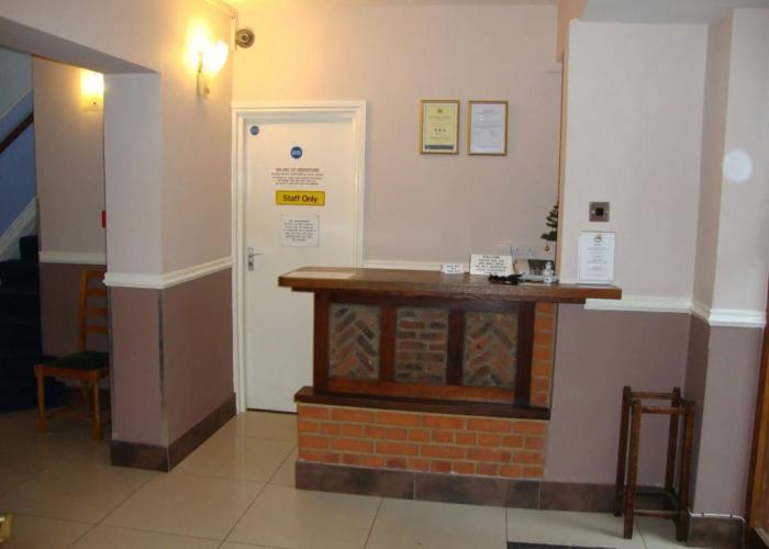 Gainsborough Lodge