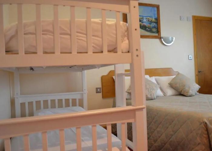 Gatwick Cambridge Hotel