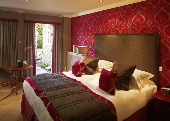Langshott Manor