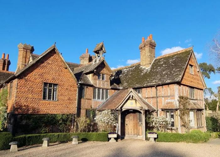 Langshott Manor