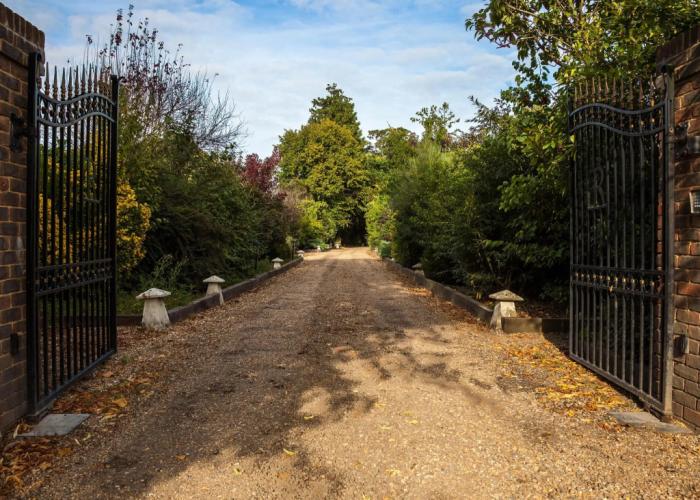 Hookwood Lodge