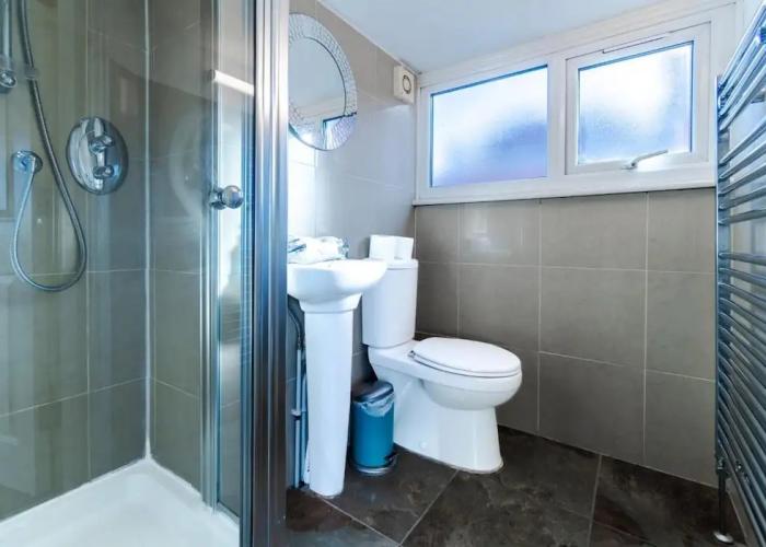 Brunswick Fab Pad - 2 Bedroom 2 Bathroom Garden View Balcony