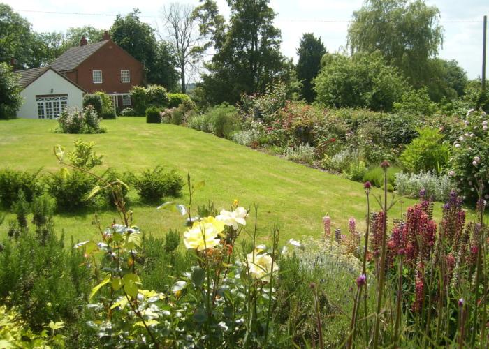 The Hall Farm B & B
