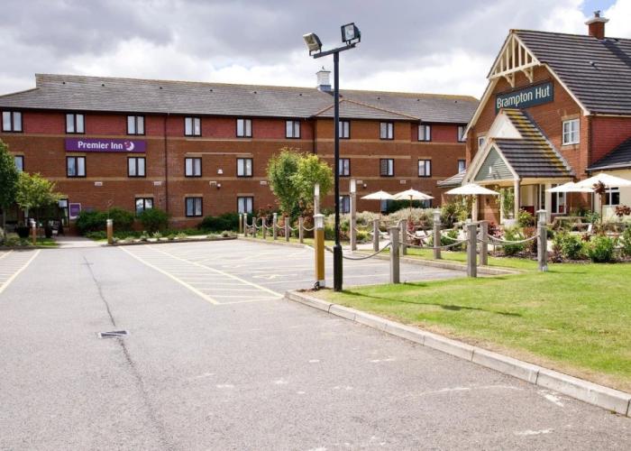 Premier Inn Huntingdon - A1/A14
