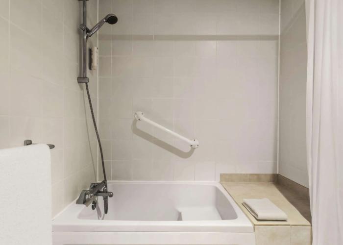 Ramada by Wyndham Cambridge