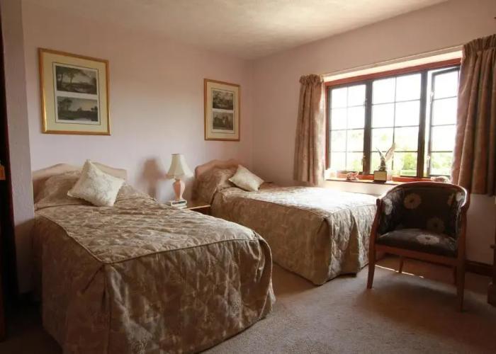 Pointers Guest House