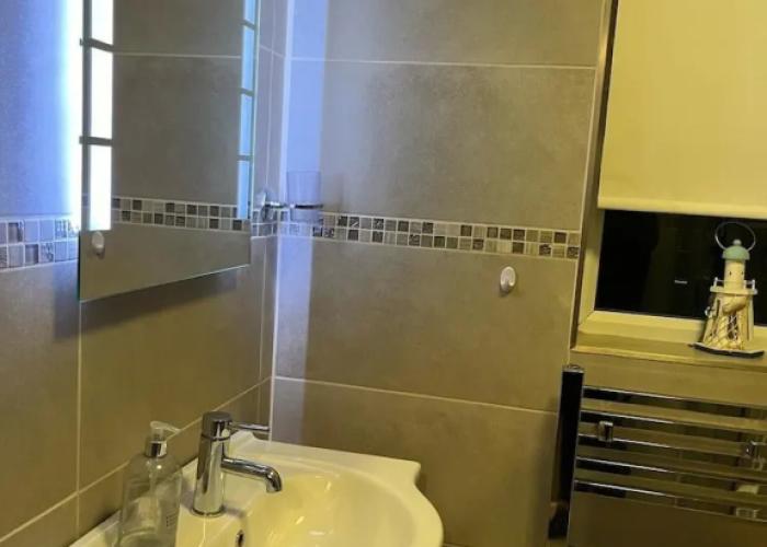 Lovely 1 Bedroom Ground Floor Apartment max 4 per
