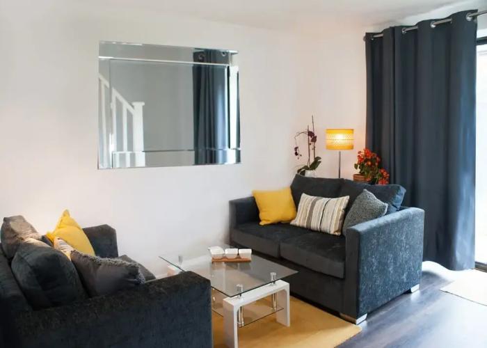 East Midlands House