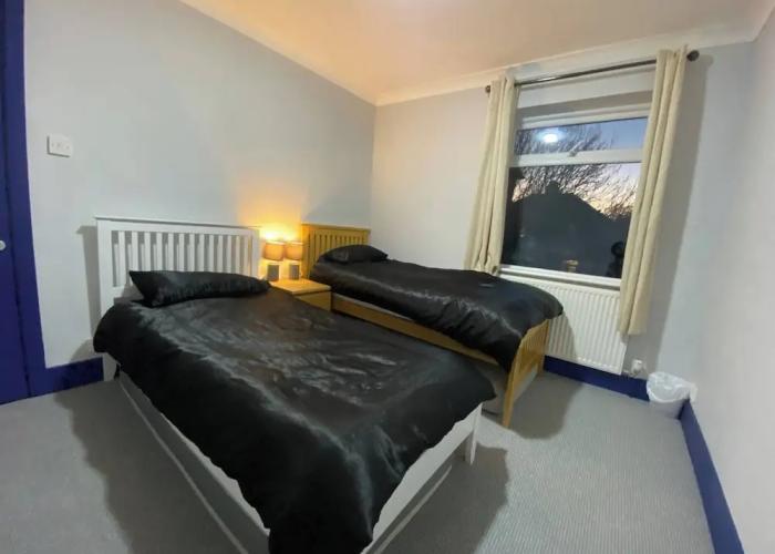 3 Room Apartment - Twins-double