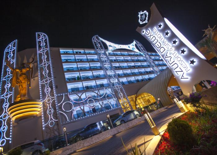Azura Deluxe Resort & Spa