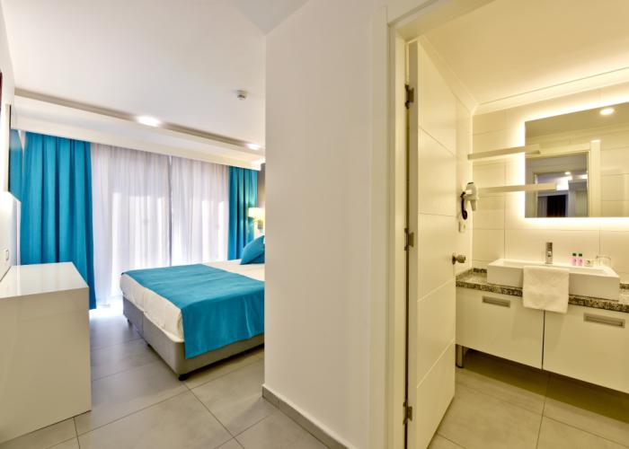 Green Garden Suites Hotel