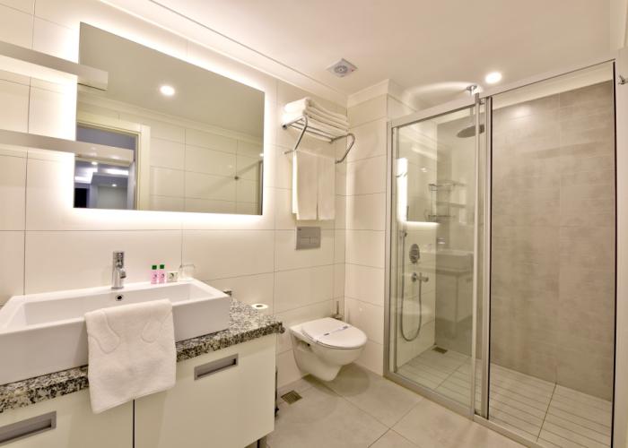 Green Garden Suites Hotel