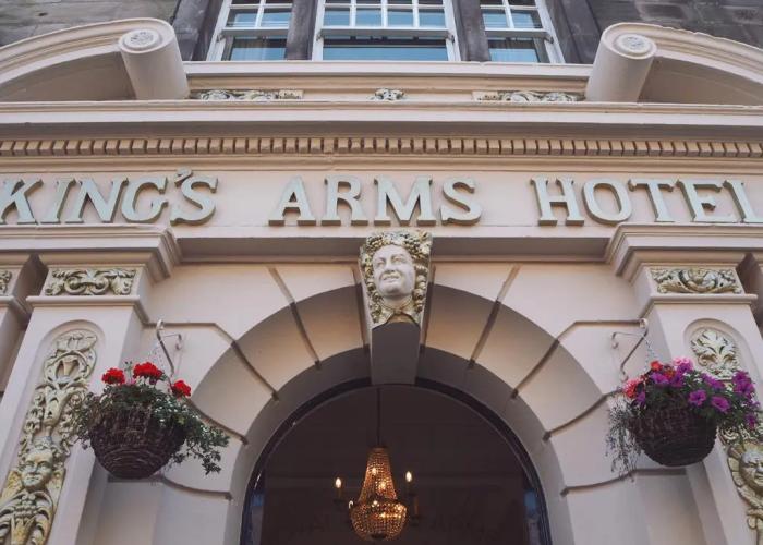 Royal Kings Arms Hotel