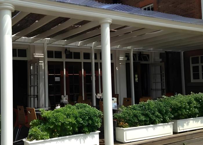 The Broadway Hotel