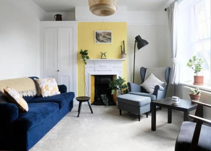 Contemporary 2 Bedroom Flat in Lewes