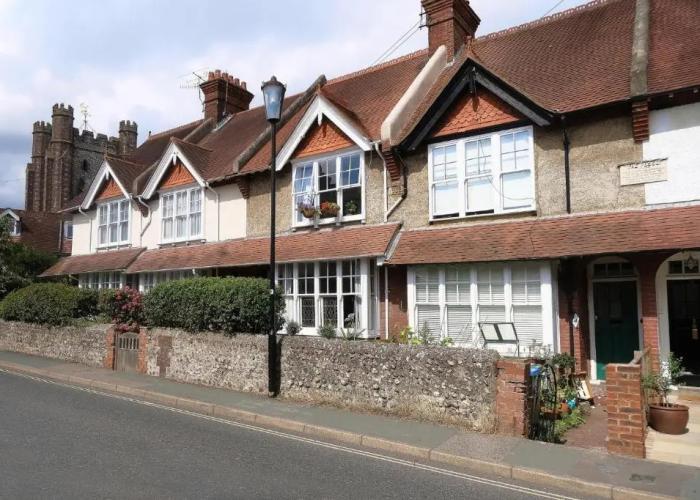 Contemporary 2 Bedroom Flat in Lewes