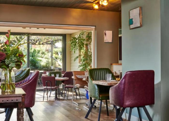 The Jolly Sportsman