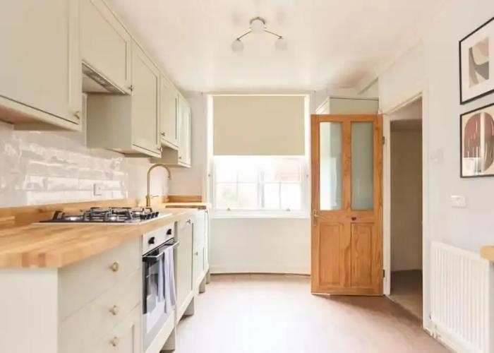 The Lewes Place - Contemporary 3bdr House With Patio