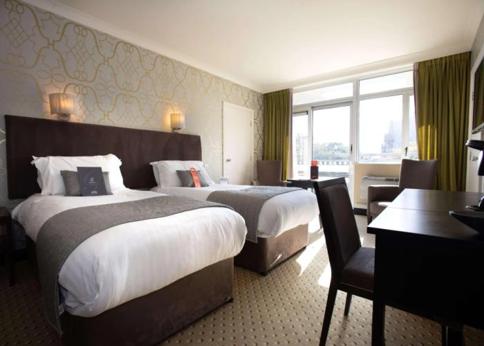 The Lincoln Hotel