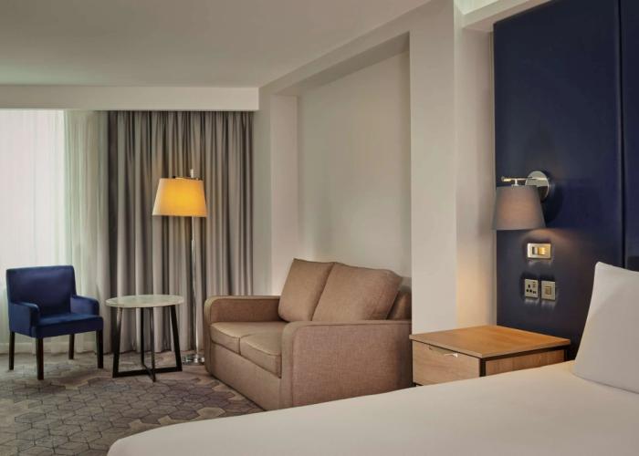 DoubleTree by Hilton Lincoln