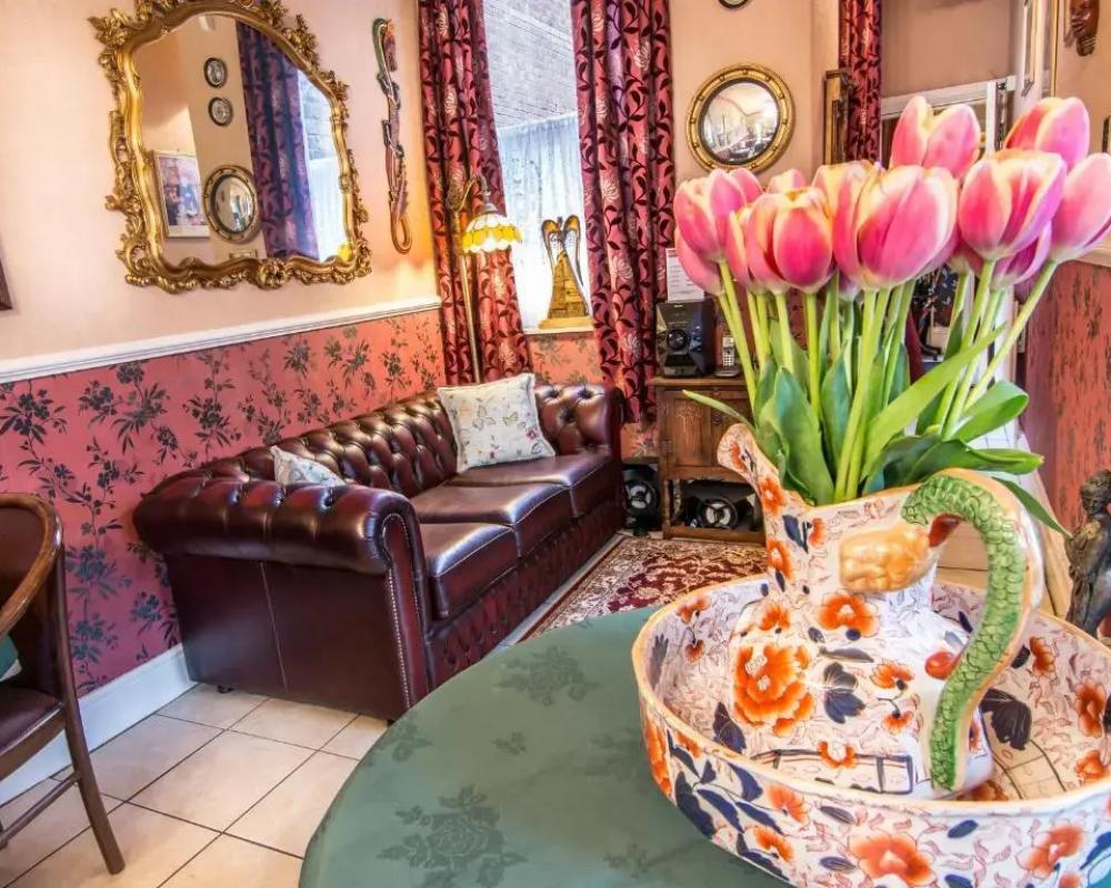 Creston Villa Guest House