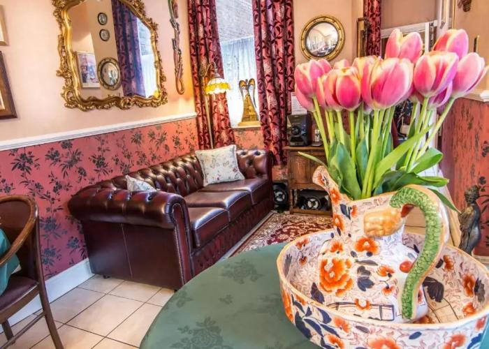 Creston Villa Guest House