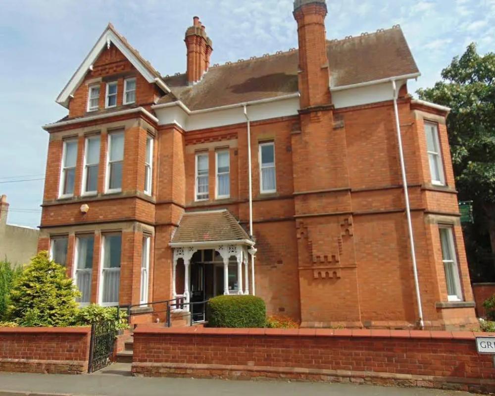 Holywell Guest House