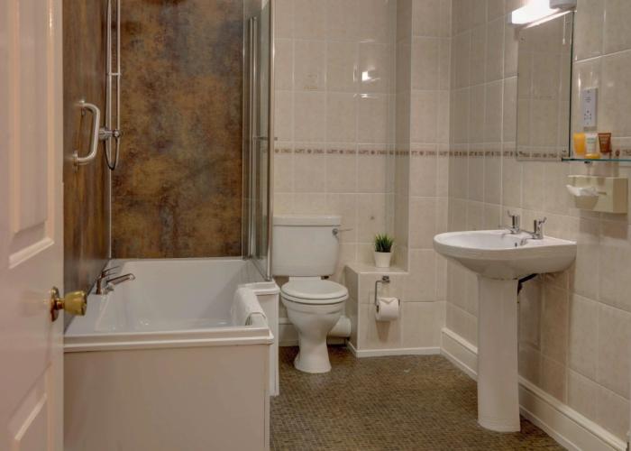 Best Western Plus Kenwick Park Hotel