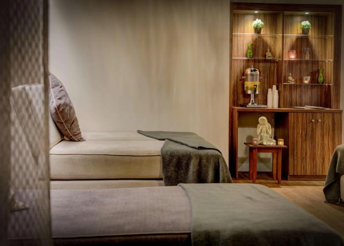 Best Western Plus Kenwick Park Hotel