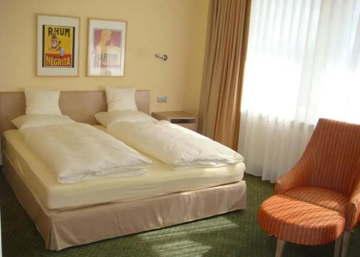Lindemann Hotel