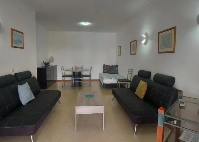 Jeannies Oura Estrela Apartamentos