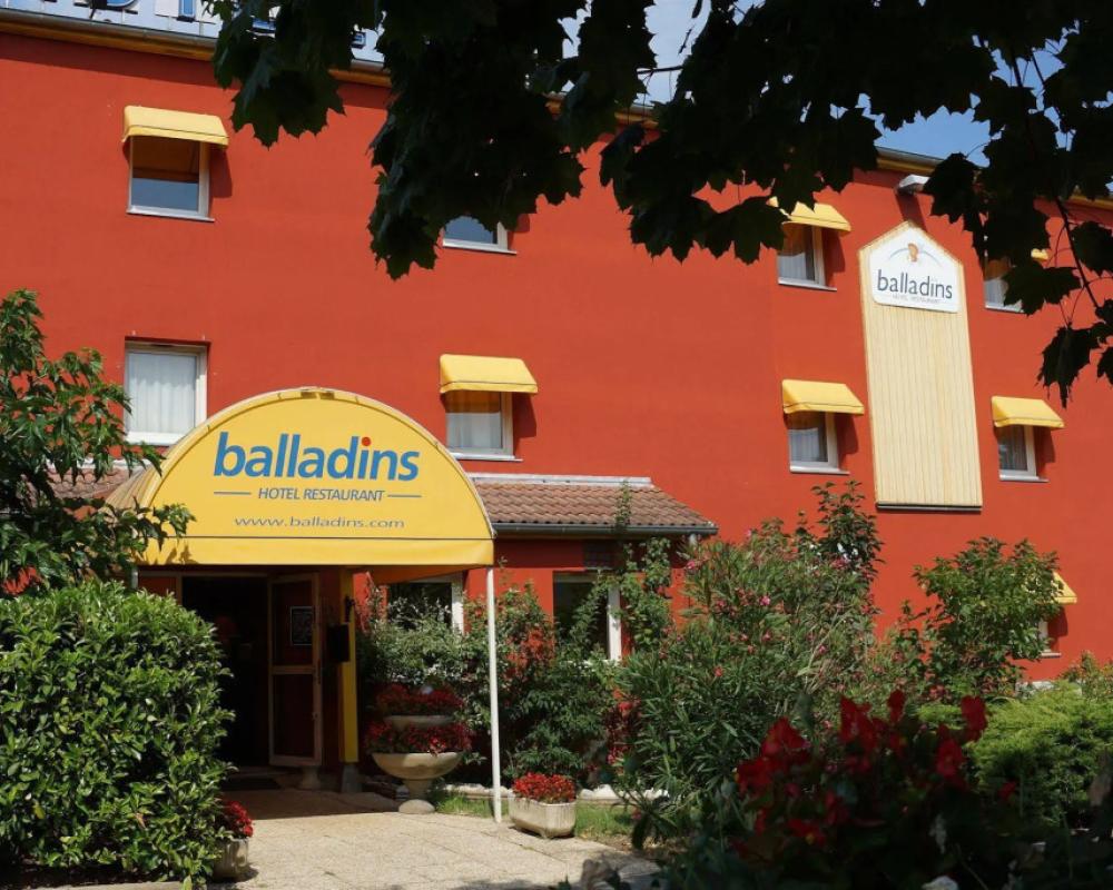 initial by balladins Lyon / Villefranche-sur-Saône