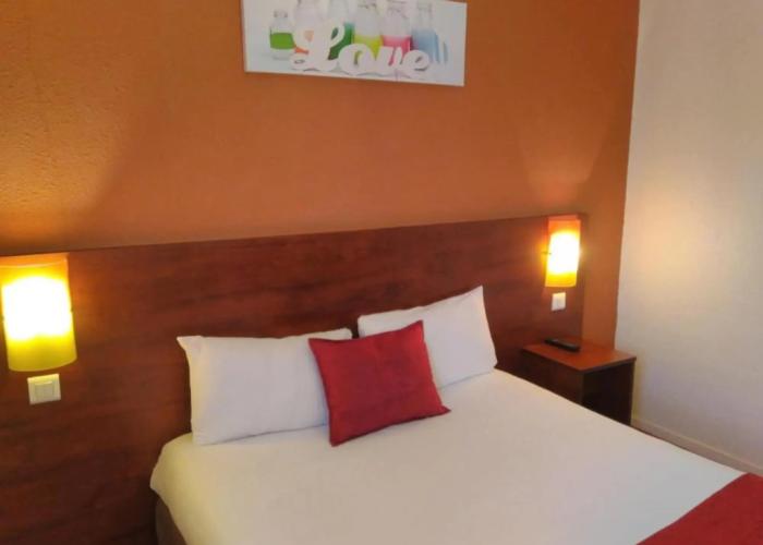 initial by balladins Lyon / Villefranche-sur-Saône