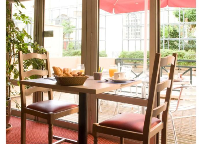 Kyriad Villefranche Sur Saone