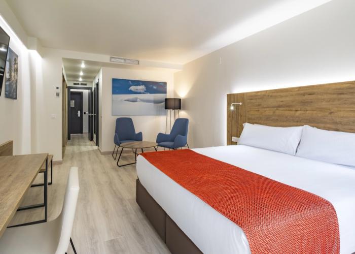 Exe Prisma Hotel