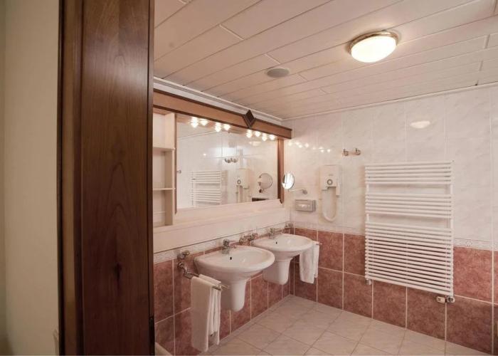Reduce Hotel Thermal