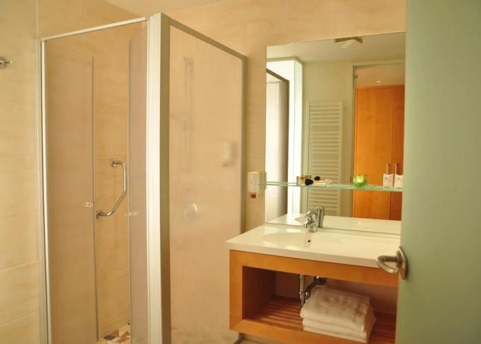 Reduce Hotel Vital